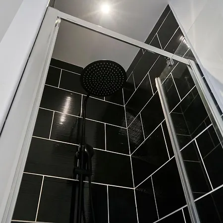 Ng Prestige - Tv - Netflix - Wifi